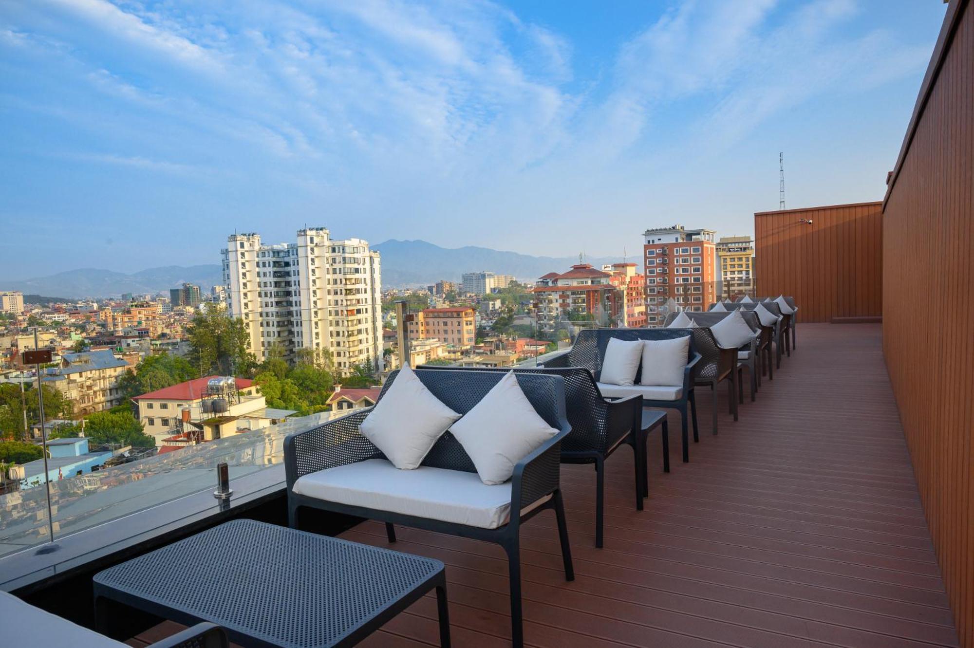 Hotel Le Himalaya Kathmandu Ngoại thất bức ảnh