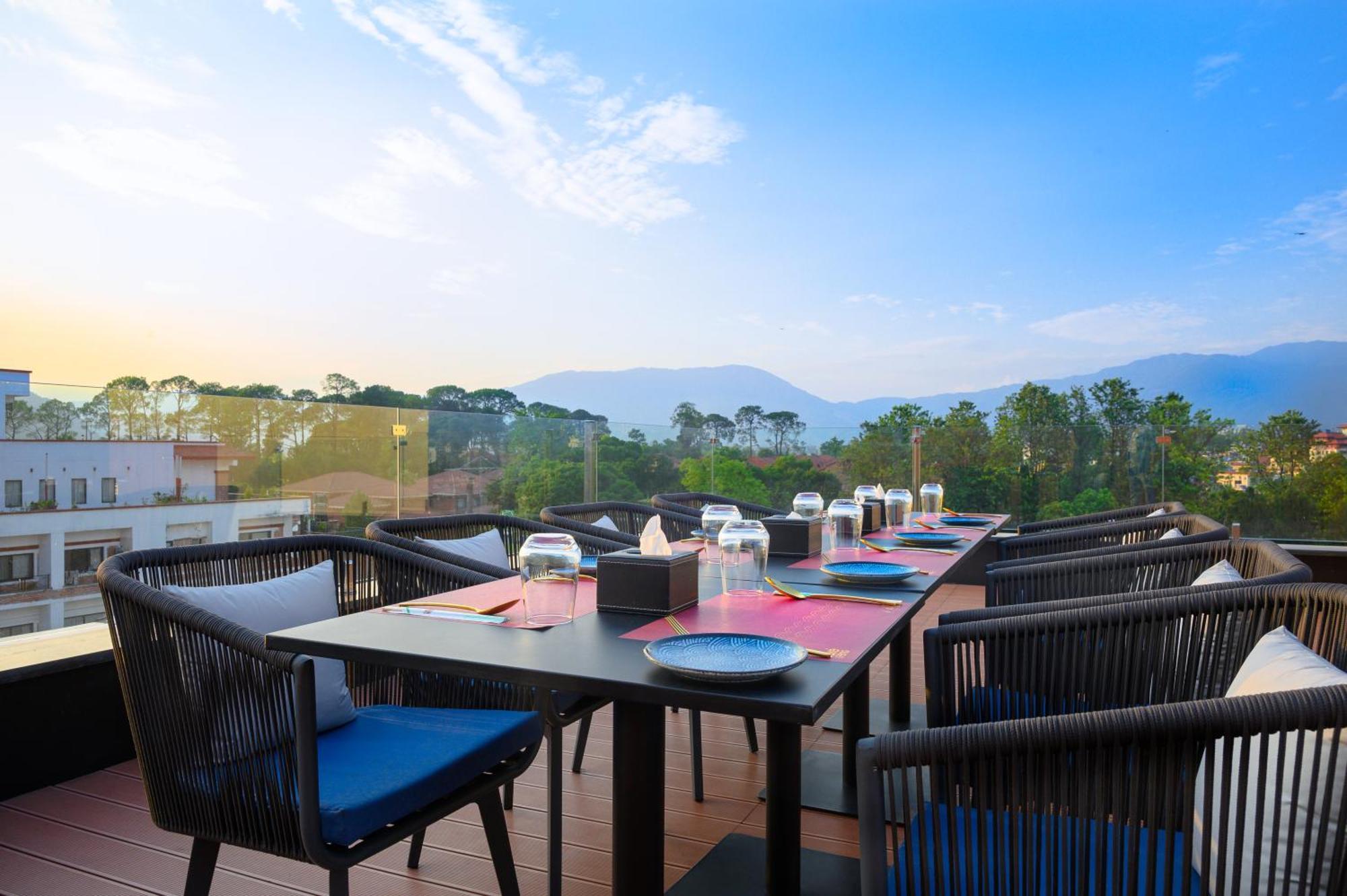 Hotel Le Himalaya Kathmandu Ngoại thất bức ảnh